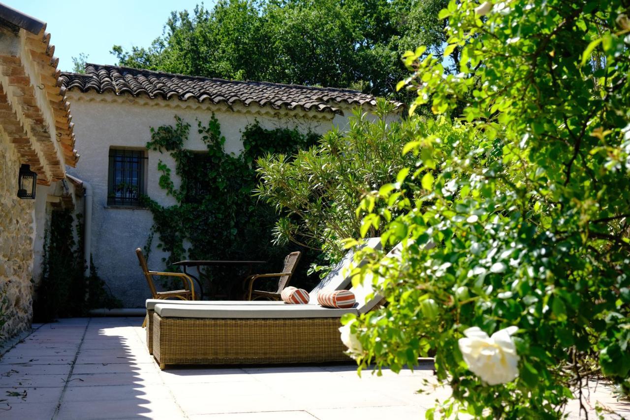 Bed and Breakfast Domaine Le Bois Des Dames Chantemerle-les-Grignan Екстер'єр фото