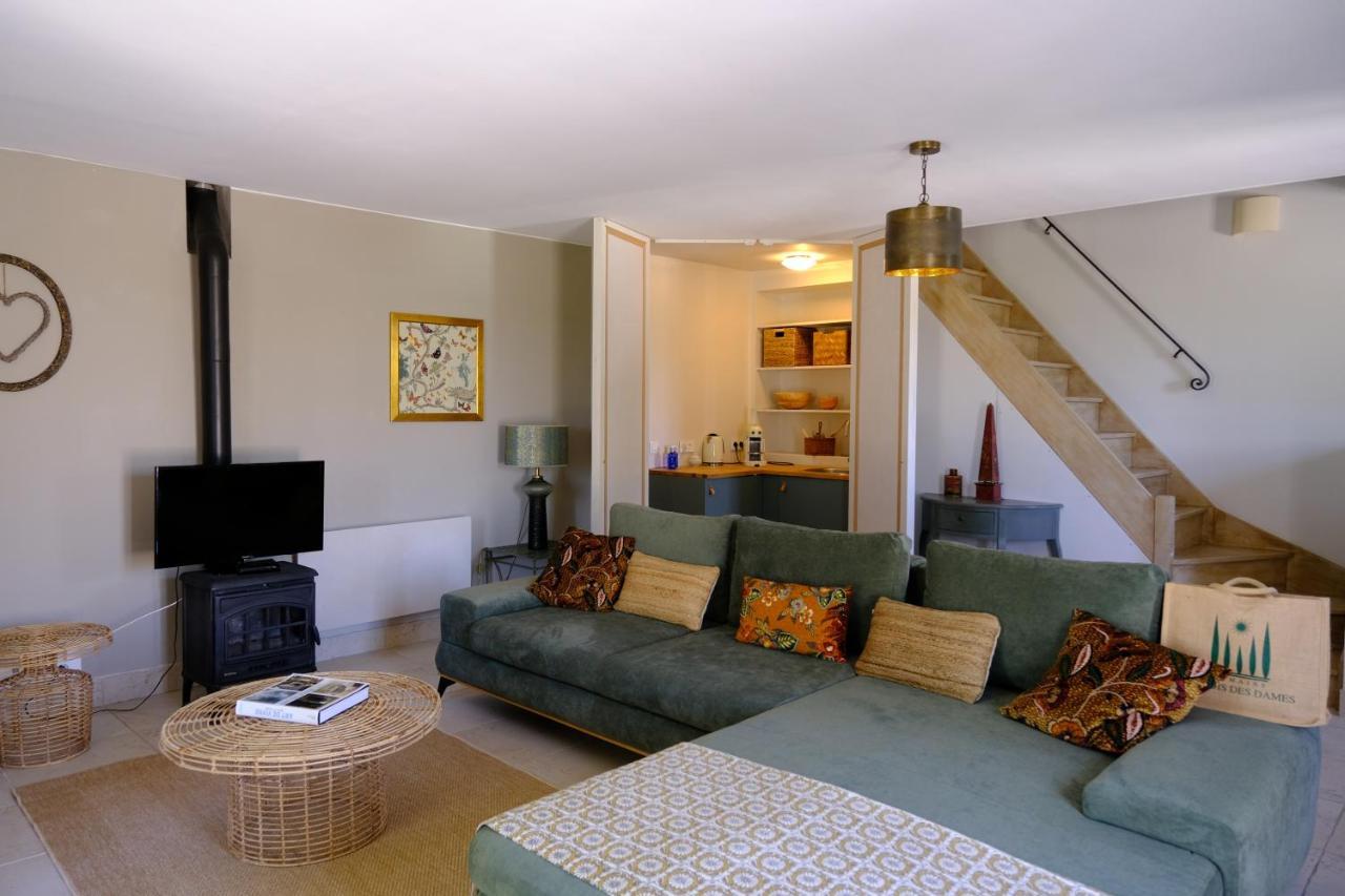 Bed and Breakfast Domaine Le Bois Des Dames Chantemerle-les-Grignan Екстер'єр фото