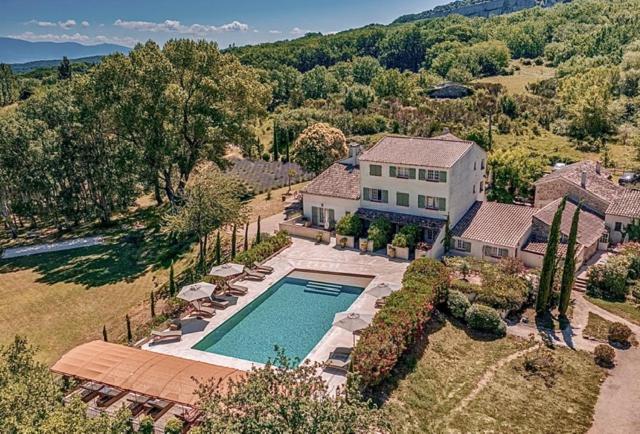 Bed and Breakfast Domaine Le Bois Des Dames Chantemerle-les-Grignan Екстер'єр фото