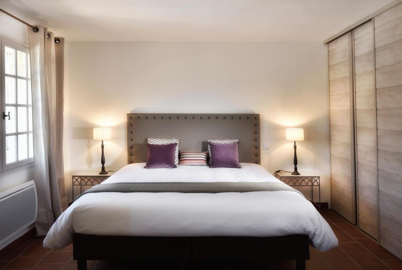 Bed and Breakfast Domaine Le Bois Des Dames Chantemerle-les-Grignan Екстер'єр фото