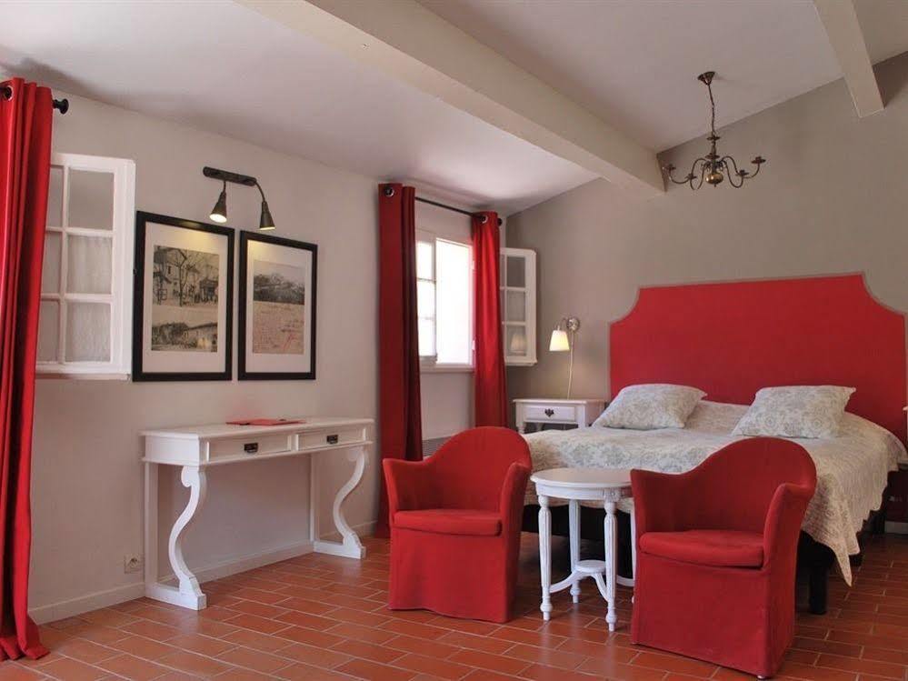 Bed and Breakfast Domaine Le Bois Des Dames Chantemerle-les-Grignan Екстер'єр фото