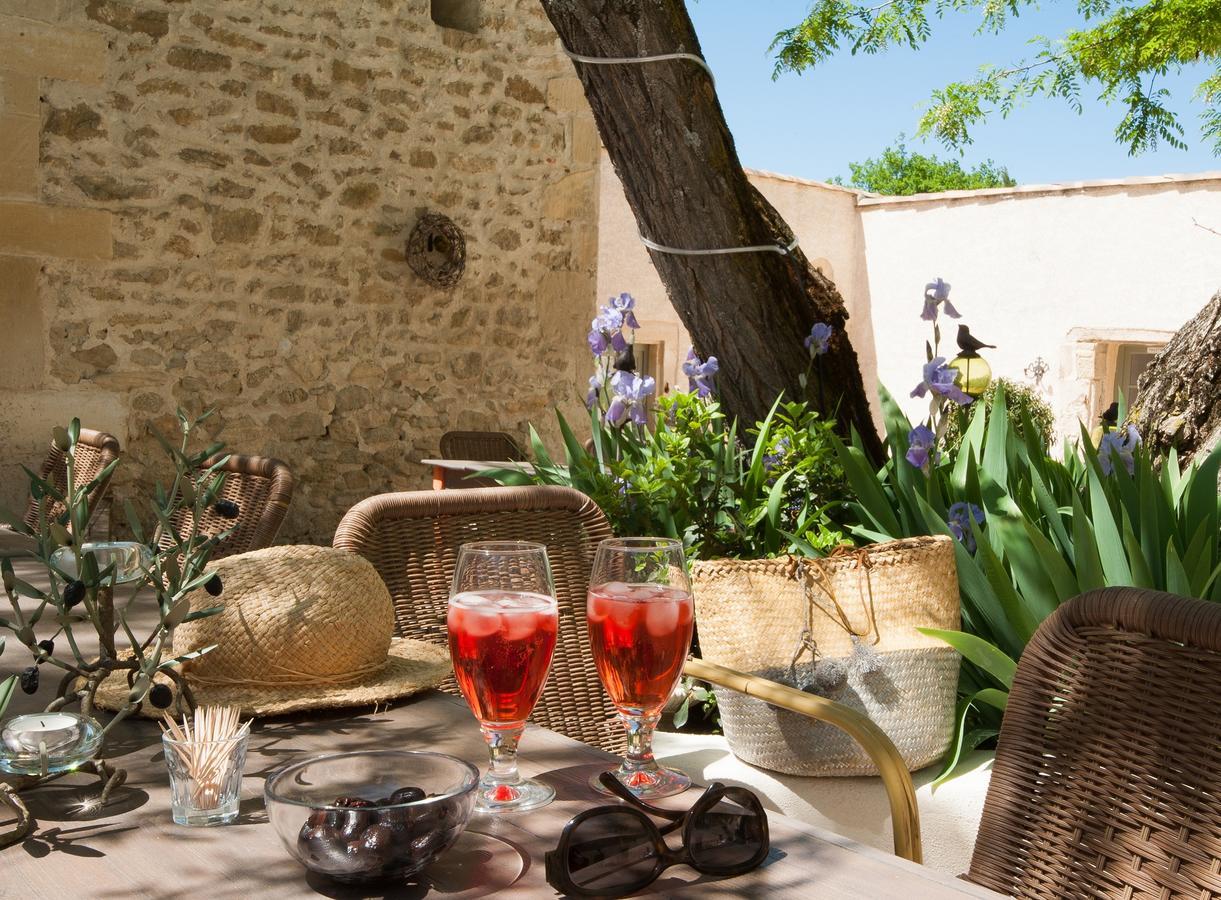 Bed and Breakfast Domaine Le Bois Des Dames Chantemerle-les-Grignan Екстер'єр фото