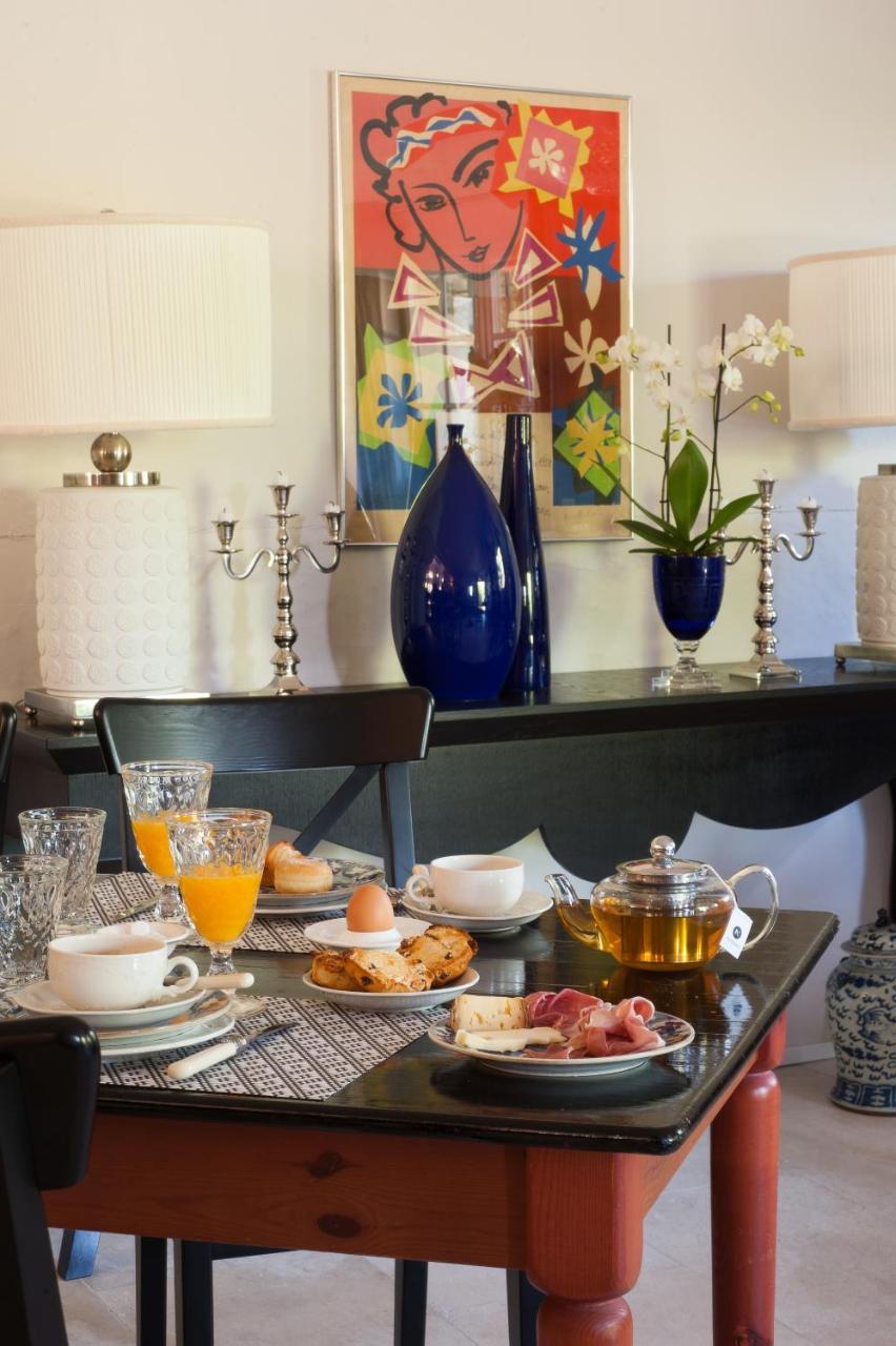 Bed and Breakfast Domaine Le Bois Des Dames Chantemerle-les-Grignan Екстер'єр фото